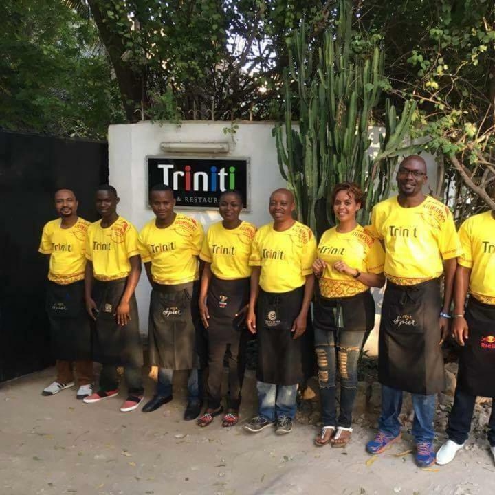 Triniti Oysterbay Hotel Dar es Salaam Exterior photo